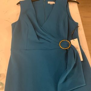 Calvin Klein women's size 8 turquoise blue v neck NWT date night ready dress.